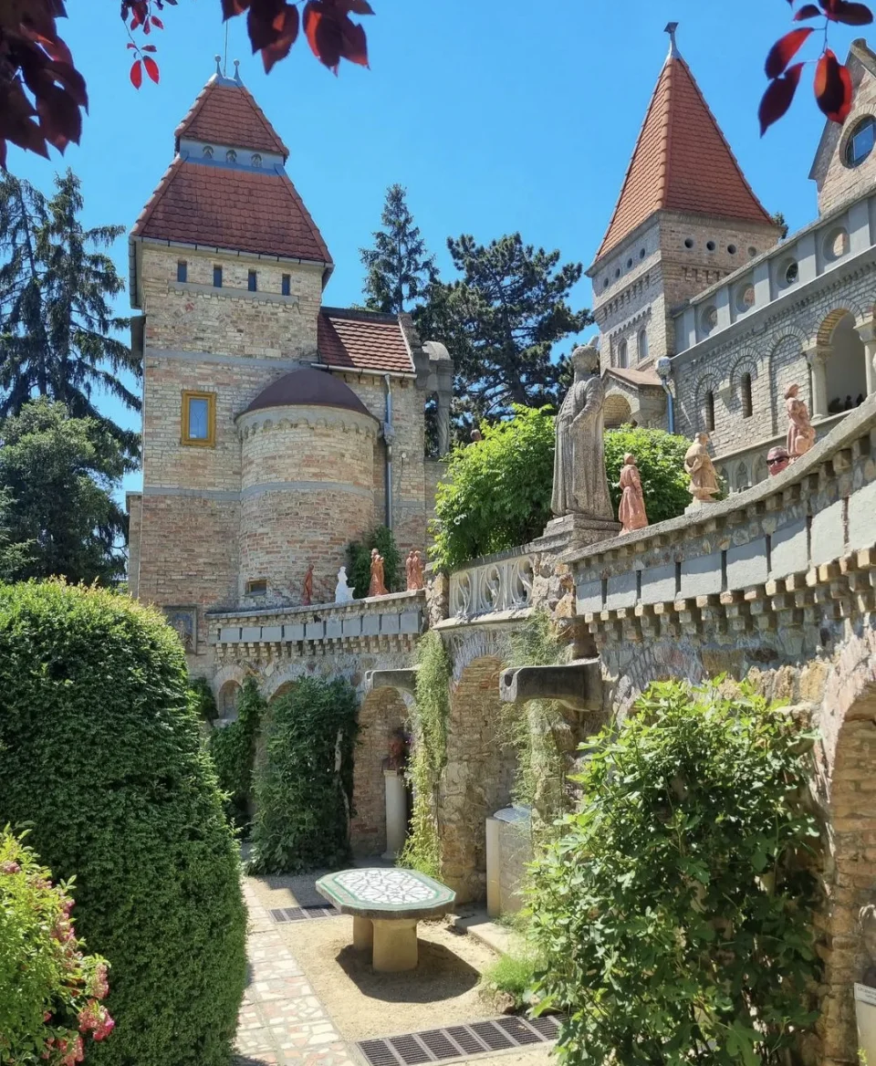 Képgaléria