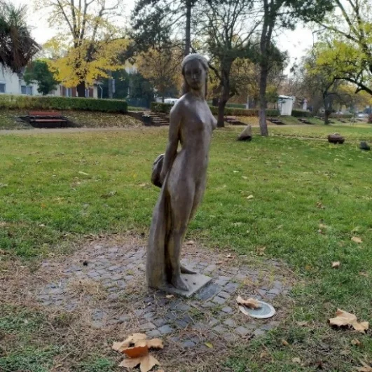 A TÓ TÜNDÉRE (1959)